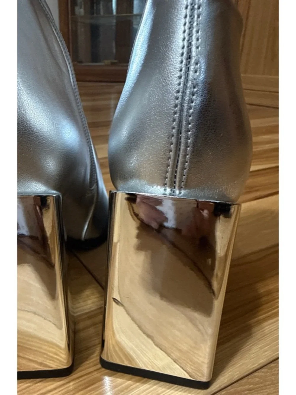 Gianni Bini new without